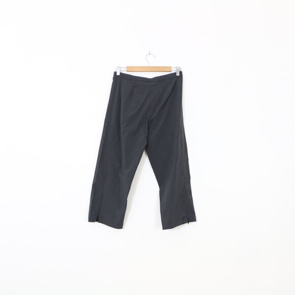*Nike Grey Cropped Pant - Picture 5 of 6